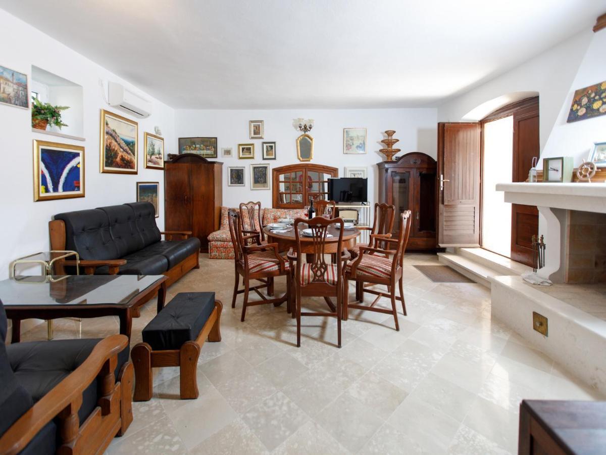 Villa Balarin Bol Ngoại thất bức ảnh